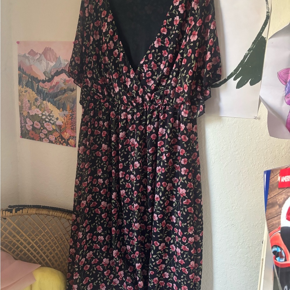 SHEIN Black and Pink Floral cherry blossoms Midi Dress-make an offer